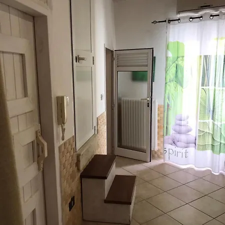 Casa Anna أوستوني